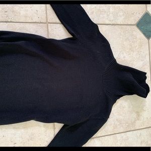 Small black ribbed Banaba Republic sweater